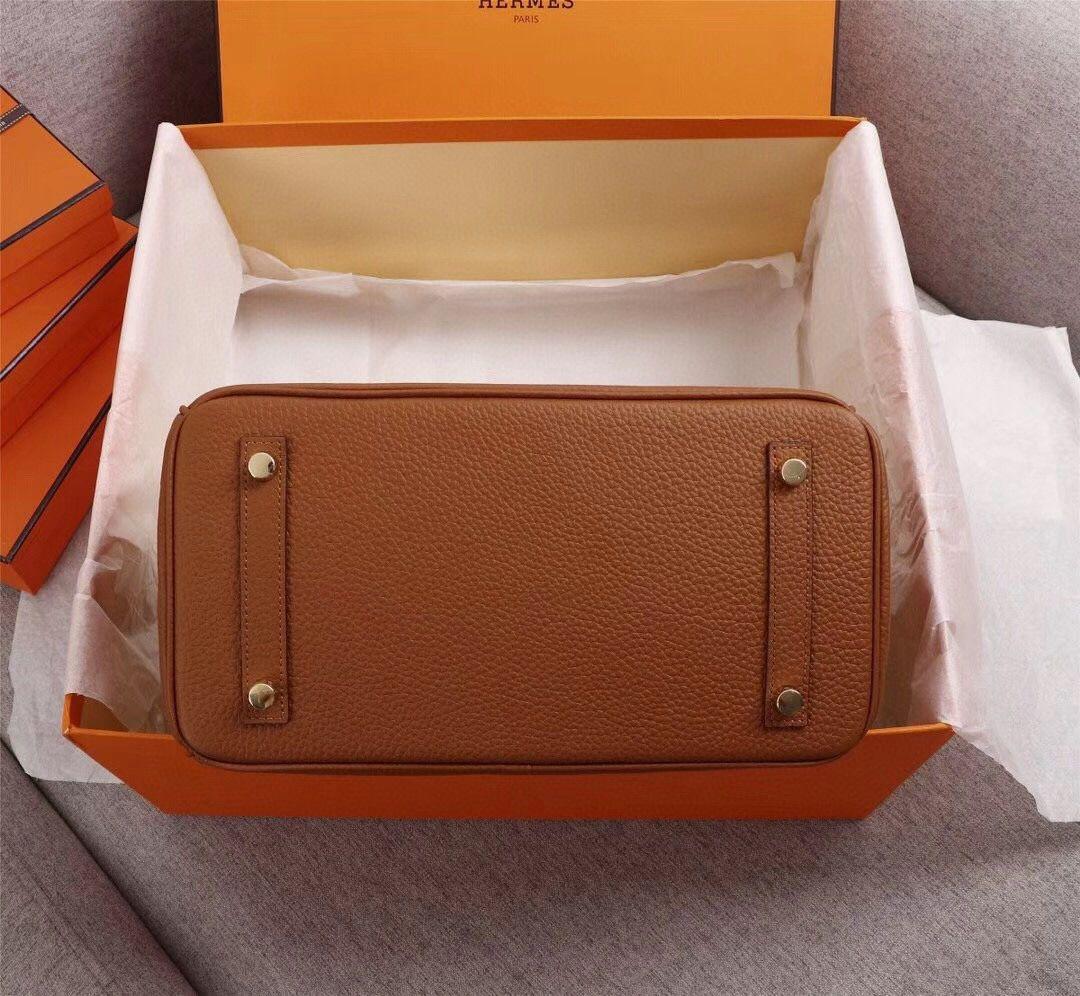 Hermes Kelly
