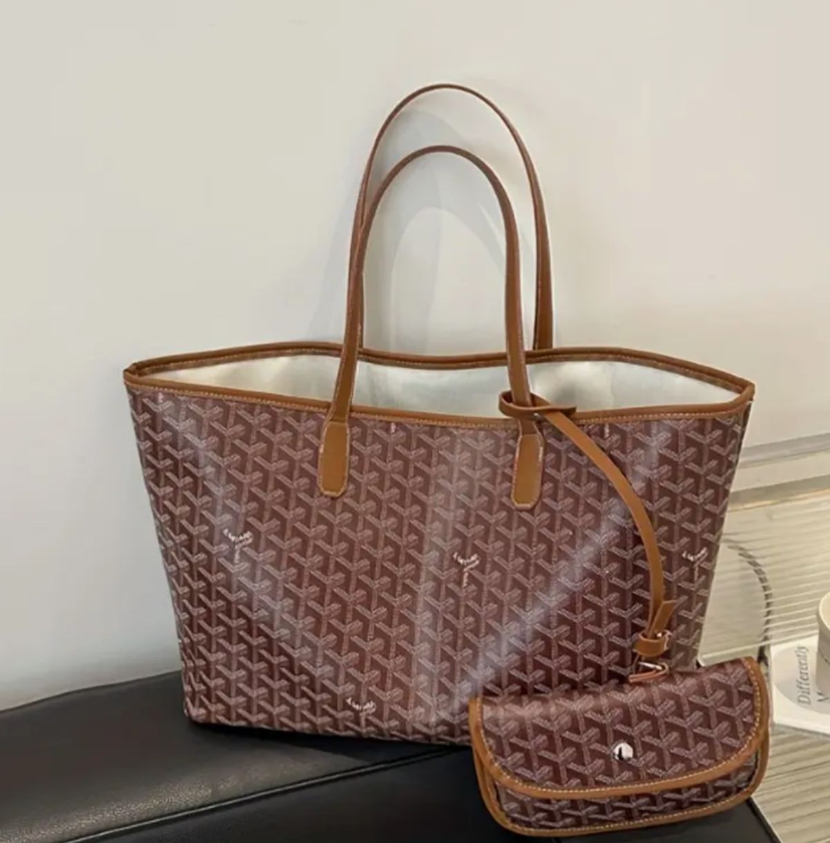 Vintage-Style Shoulder Tote Bag