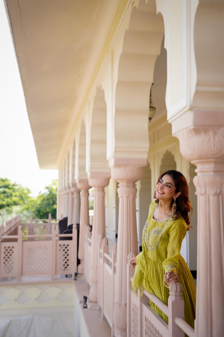 Beautiful mul chanderi full flair 3 piece dress with hand work&nbsp;