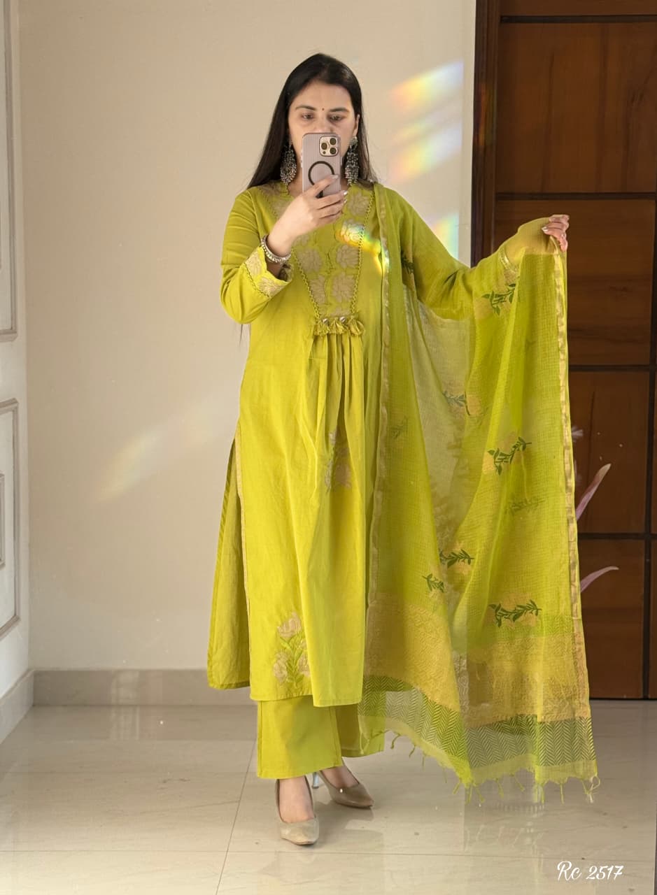 New straight kurta set with embroidered pattern