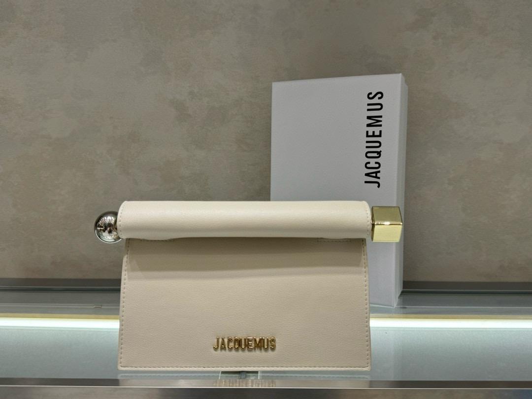 Jacquemus white bag